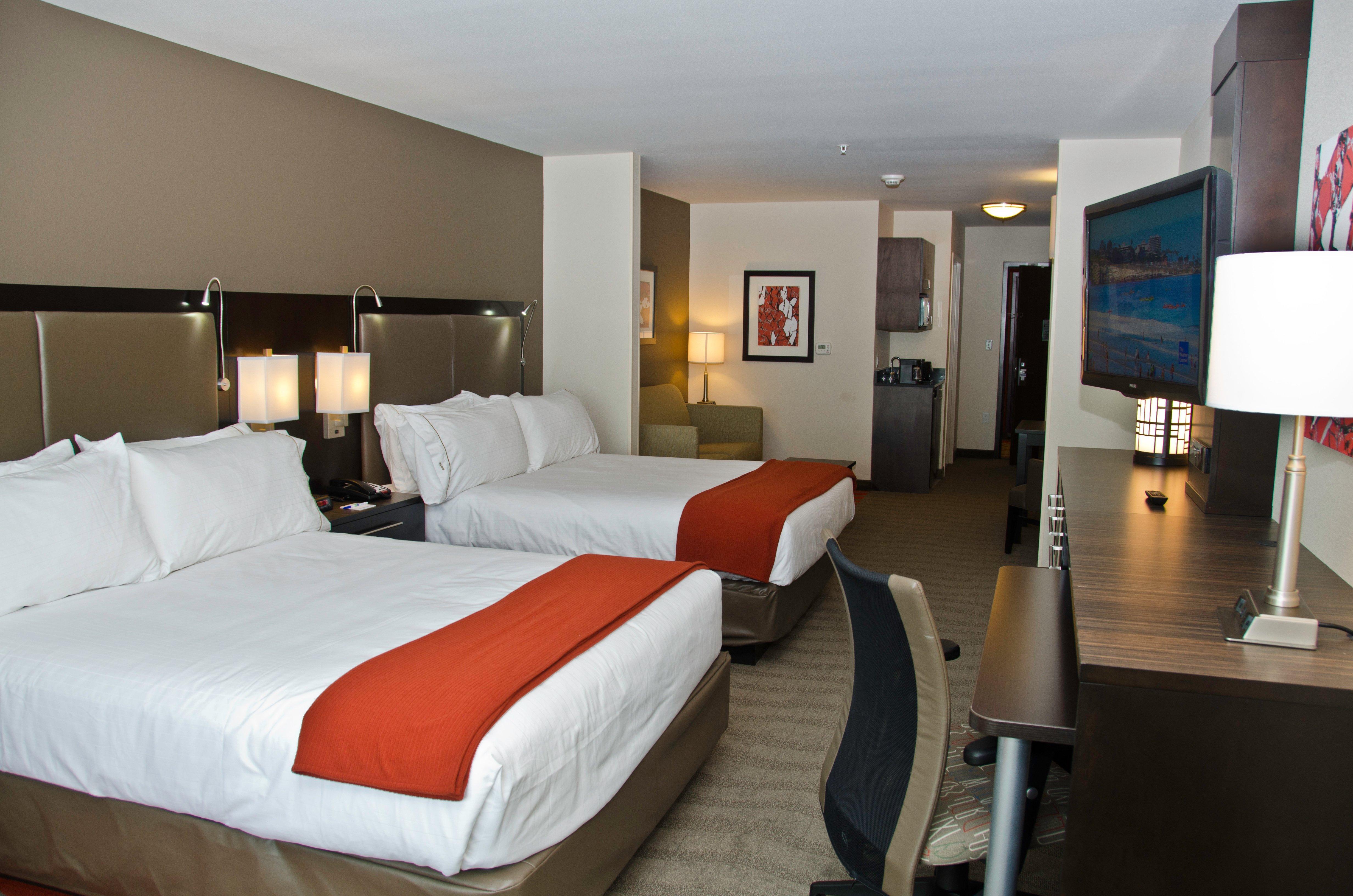 Holiday Inn Express & Suites Columbus - Easton Area By Ihg Gahanna Стая снимка